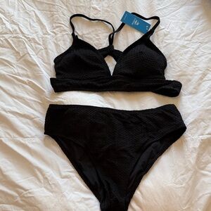 Cupshe Black Strappy Bikini Top